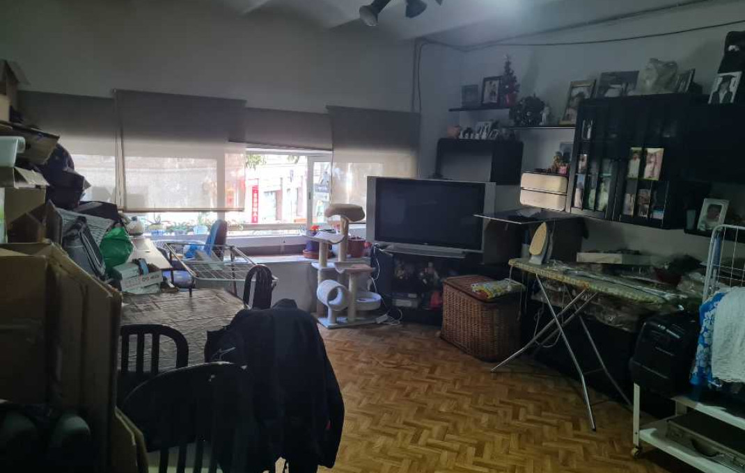 Revente - Local comercial -
Barcelona - Eixample