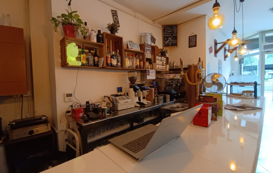 Transfer - Bar Restaurante -
Barcelona - Sants