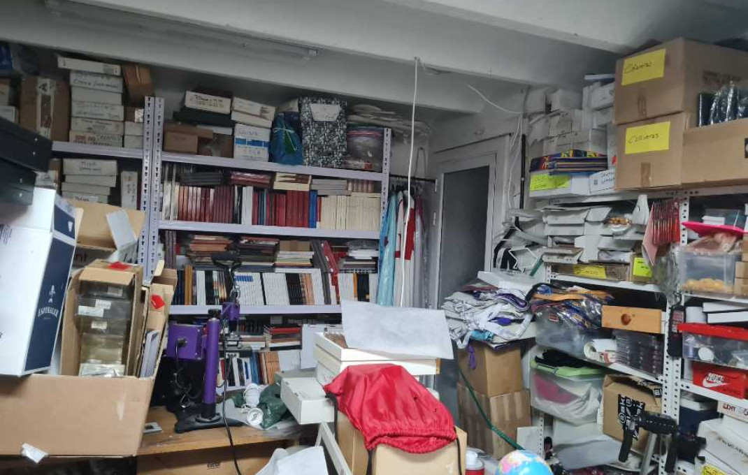 Revente - Local comercial -
Barcelona - Eixample