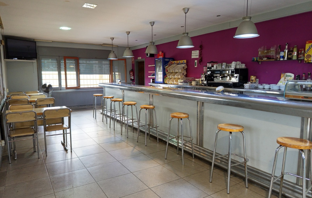Venta - Bar Restaurante -
Grañanella - Fonolleres