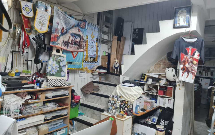 Revente - Local comercial -
Barcelona - Eixample