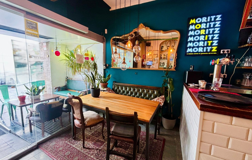 Transfer - Bar Restaurante -
Barcelona - Ciutat Vella