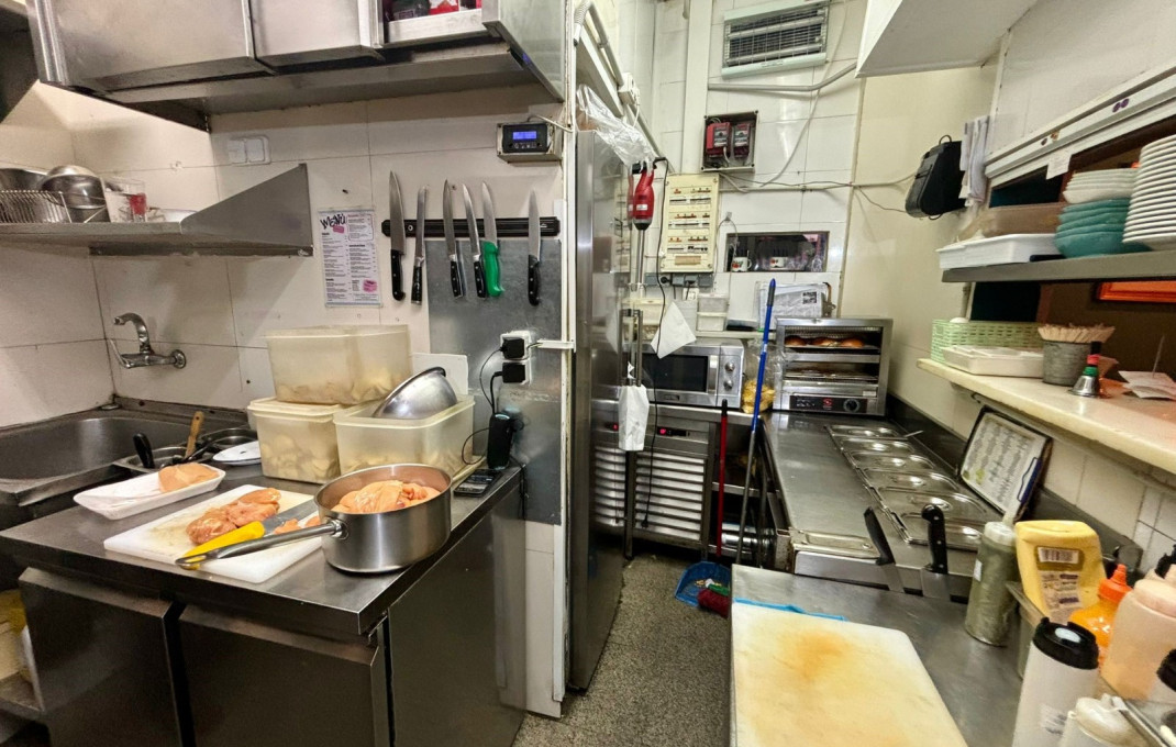 Transfer - Bar Restaurante -
Barcelona - Ciutat Vella