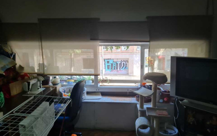 Revente - Local comercial -
Barcelona - Eixample