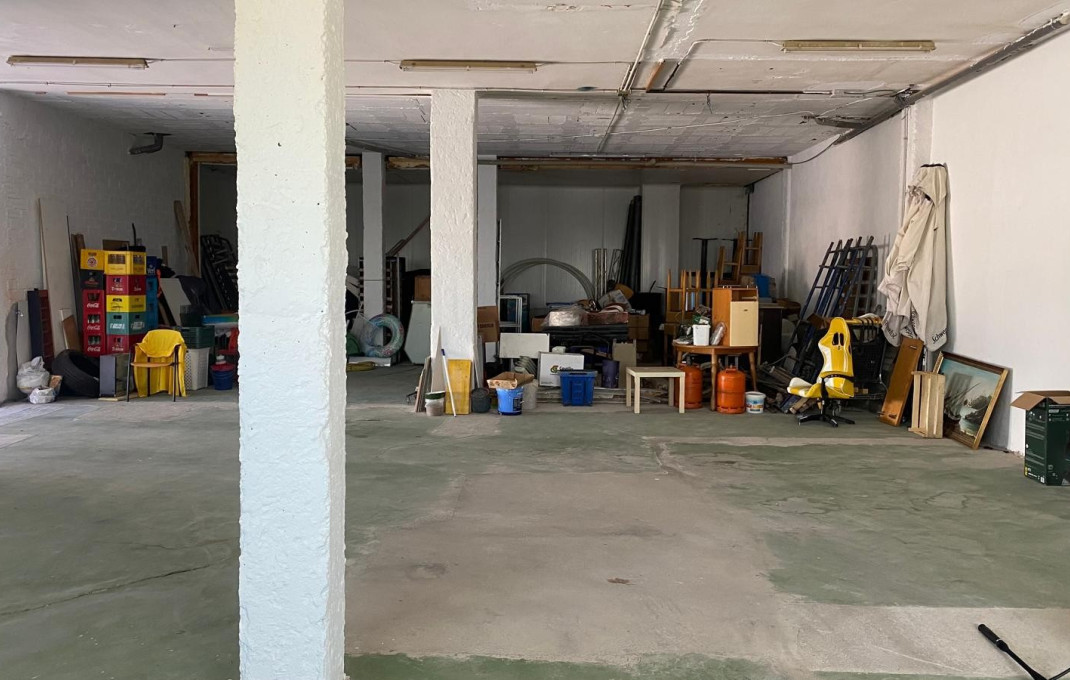 Venta - Casa -
Blanes