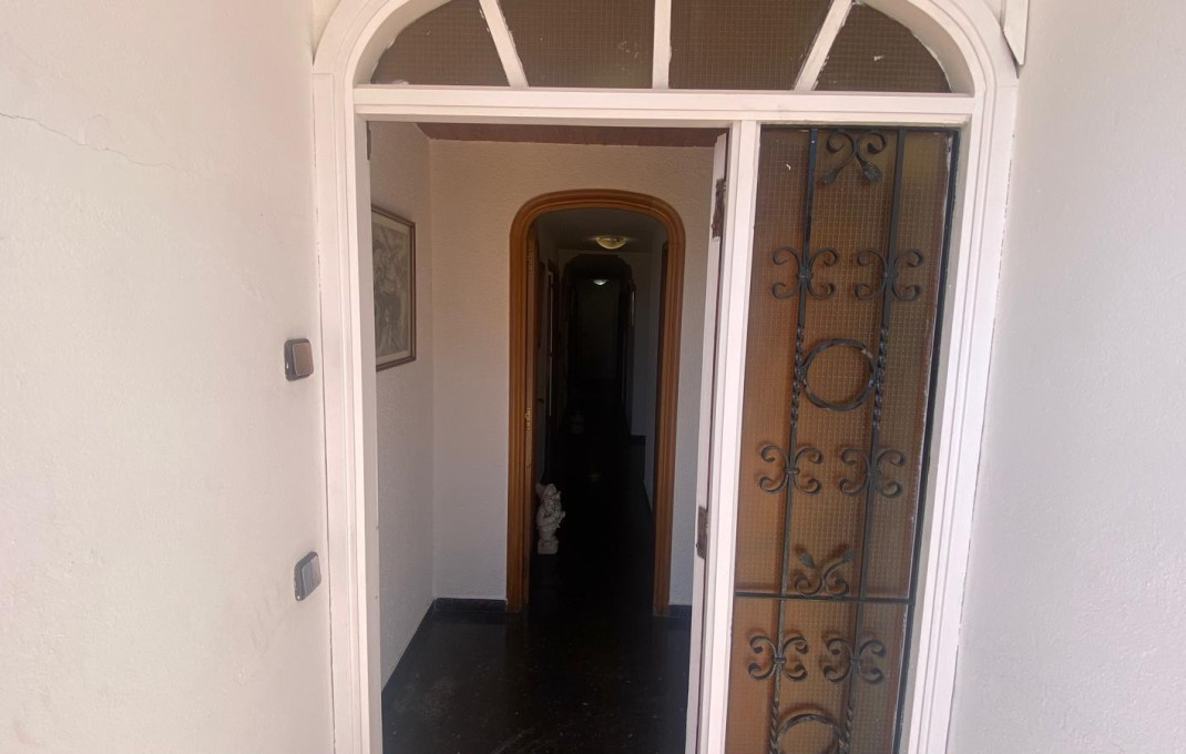 Venta - Casa -
Blanes