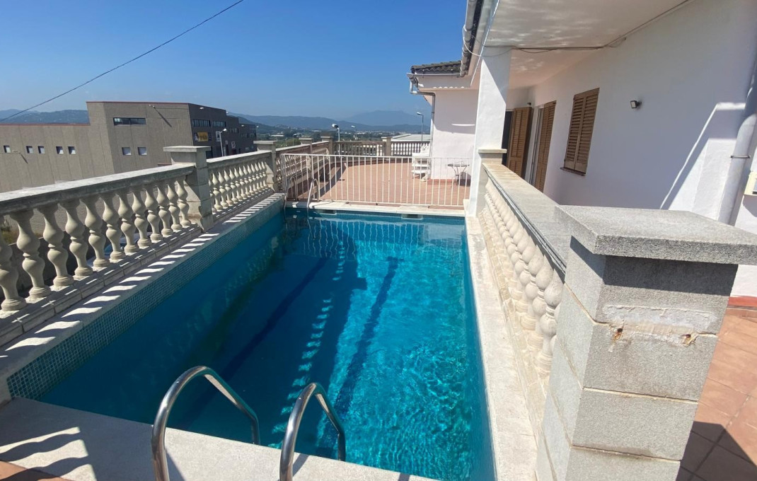 Venta - Casa -
Blanes