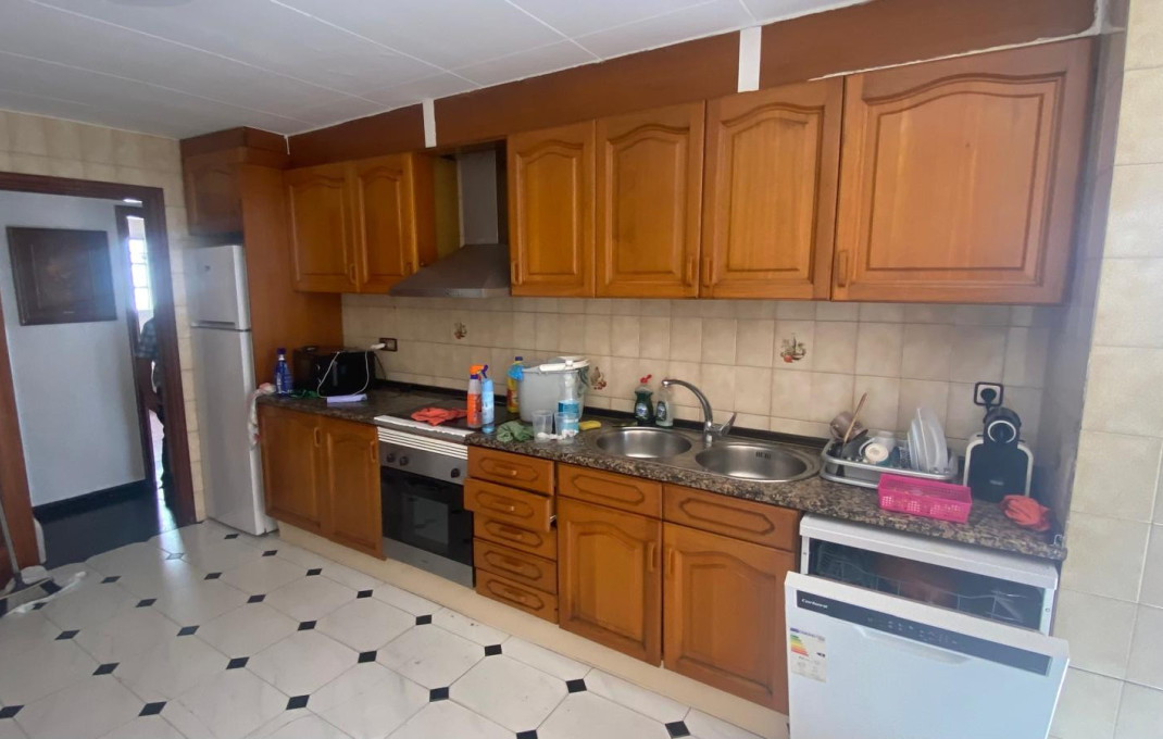 Venta - Casa -
Blanes