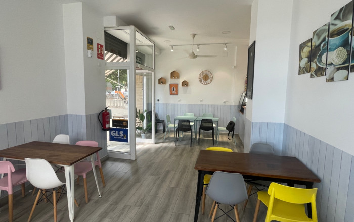 Transfert - Obradores y/o Panaderias -
L'Hospitalet de Llobregat