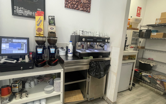 Transfert - Obradores y/o Panaderias -
L'Hospitalet de Llobregat