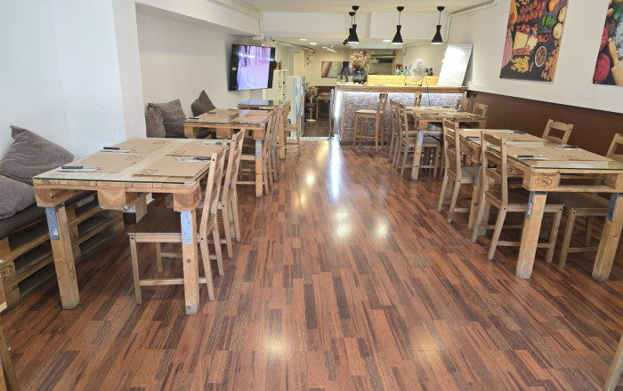 Transfer - Restaurant -
Barcelona - Gràcia