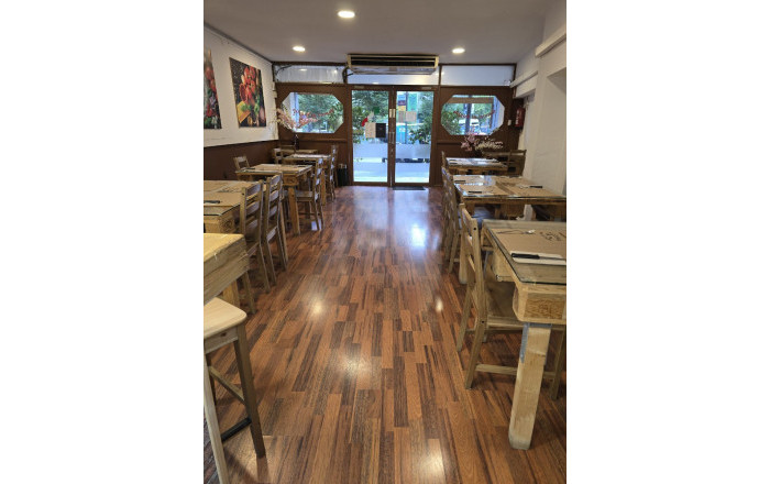 Transfer - Restaurant -
Barcelona - Gràcia