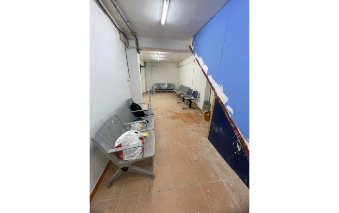 Traspaso - Local comercial -
Barcelona - Sants