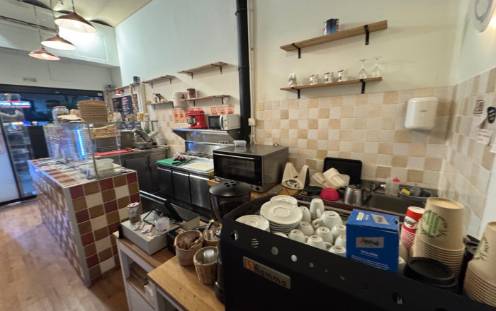 Traspaso - Obradores y/o Panaderias -
Barcelona - Sant Antoni