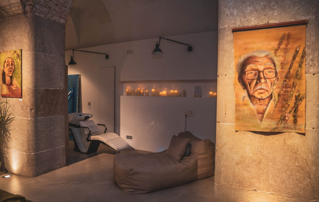 Traspaso - Peluquerias y Estetica -
Barcelona - Gótico