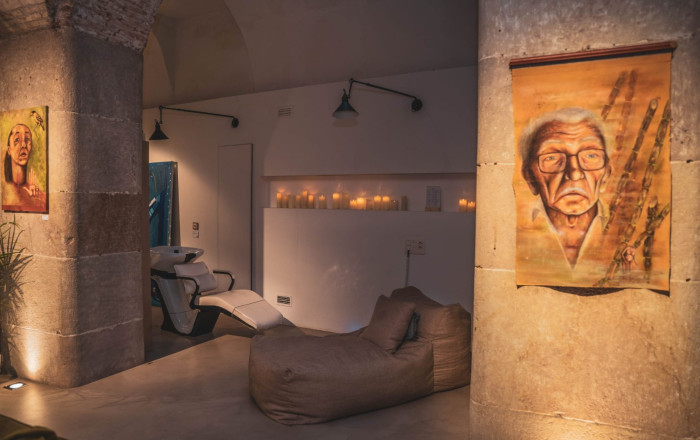 Traspaso - Peluquerias y Estetica -
Barcelona - Gótico