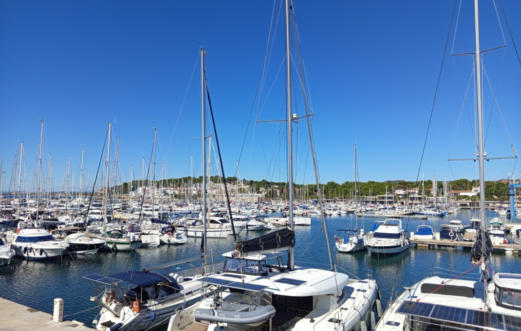 Traspaso - Bar Restaurante -
Roda de Barà