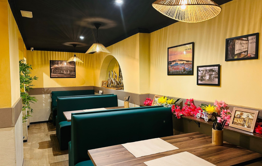 Transfer - Bar Restaurante -
Barcelona - Eixample