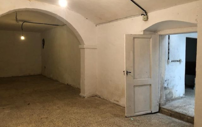 Venta - Local comercial -
Vilanova i la Geltrú