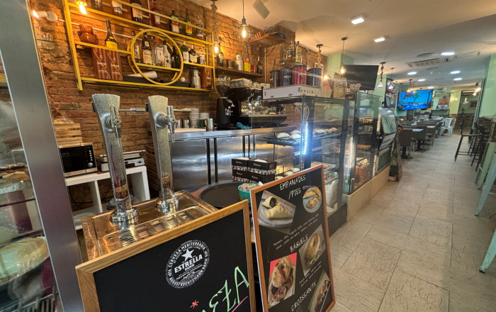 Traspaso - Licencia C2 -
Barcelona - Eixample