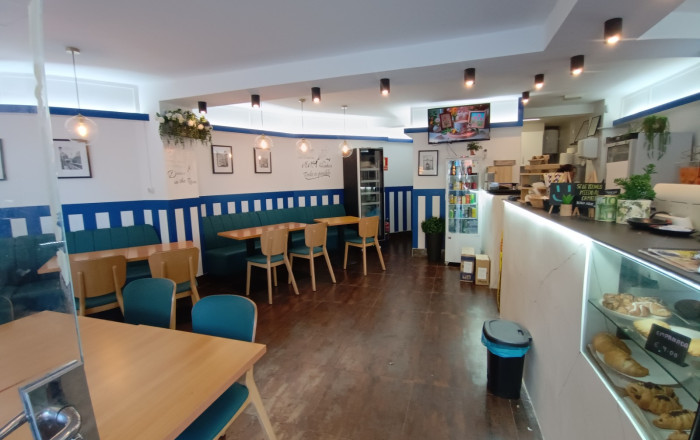 Traspaso - Obradores y/o Panaderias -
Barcelona - Sants