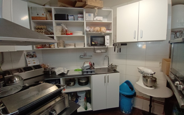 Traspaso - Obradores y/o Panaderias -
Barcelona - Sants