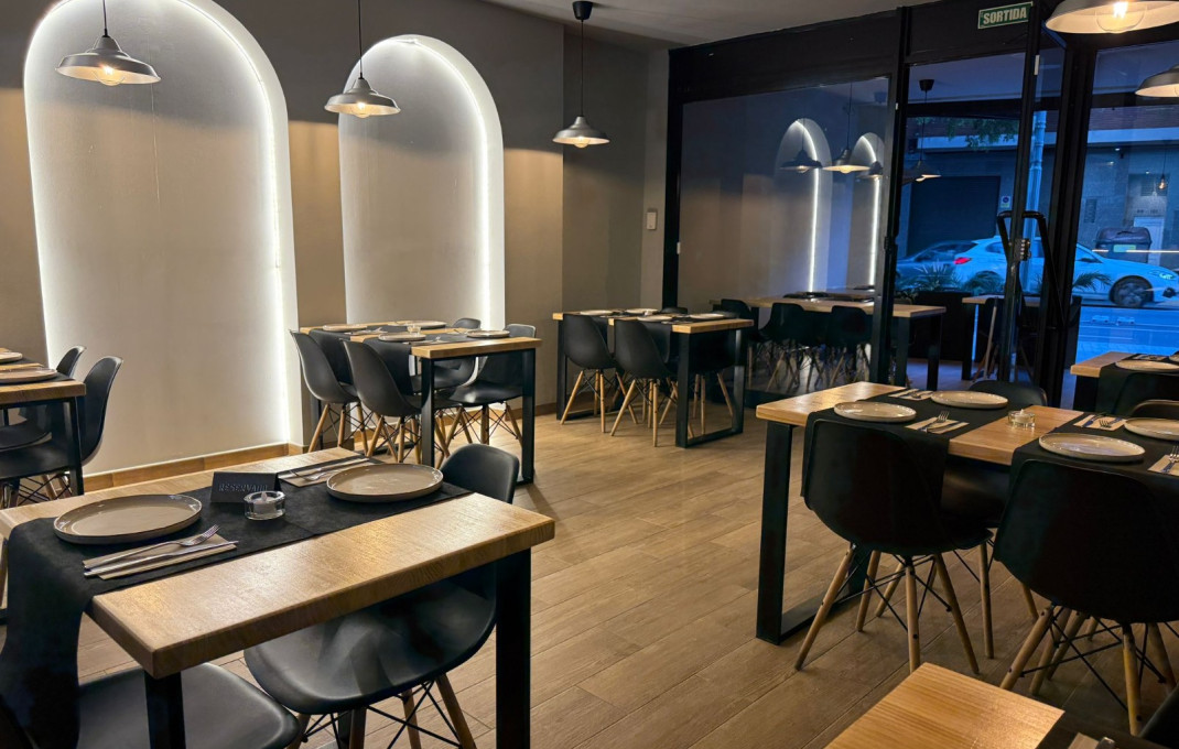 Transfert - Restaurant -
Gavá