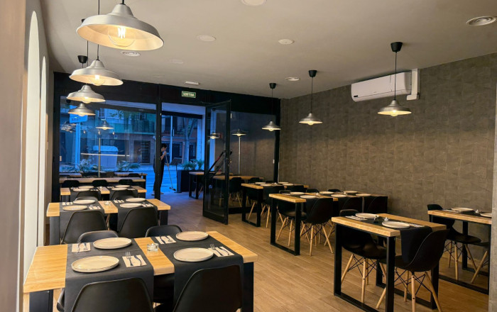 Transfert - Restaurant -
Gavá