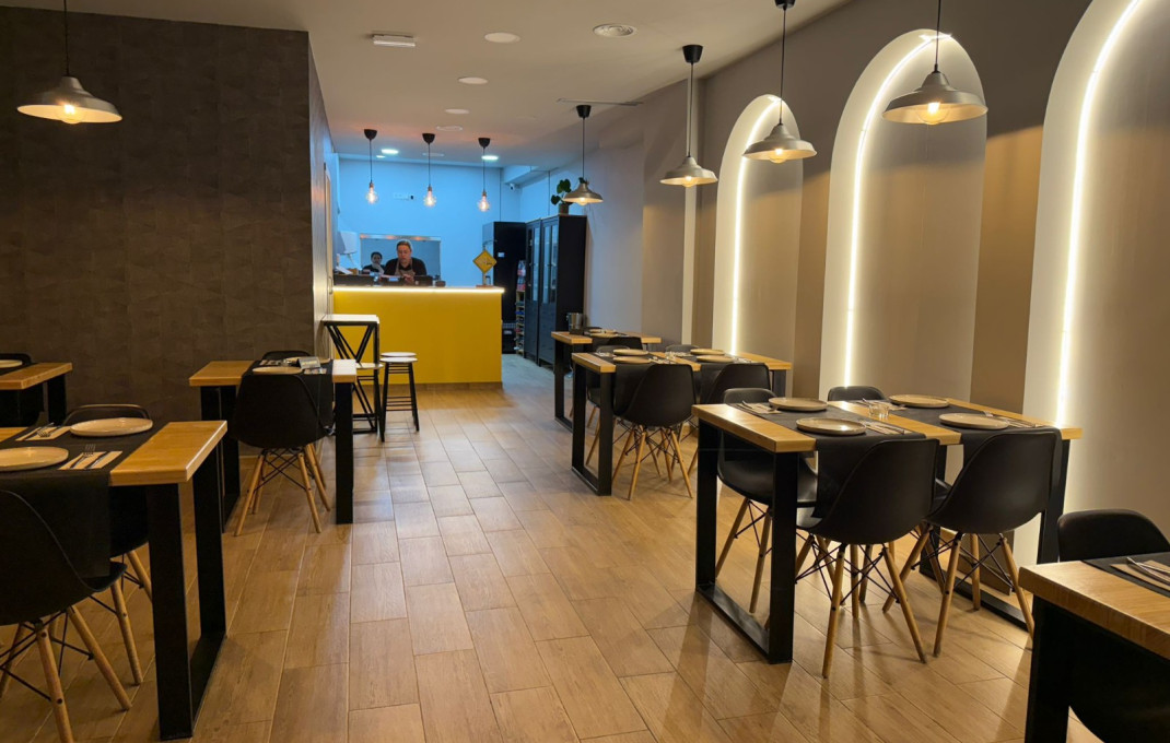 Transfert - Restaurant -
Gavá