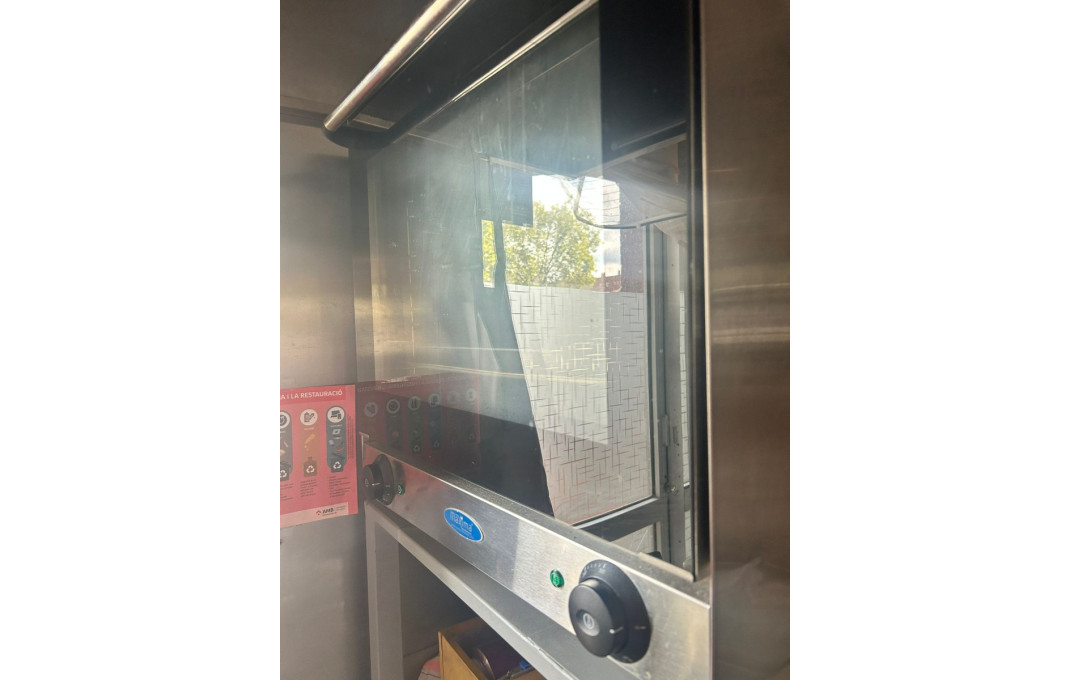 Transfer - Bar Restaurante -
Barcelona - Puerto Olímpico