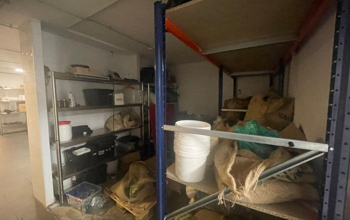 Traspaso - Obradores y/o Panaderias -
Barcelona - Sant Antoni