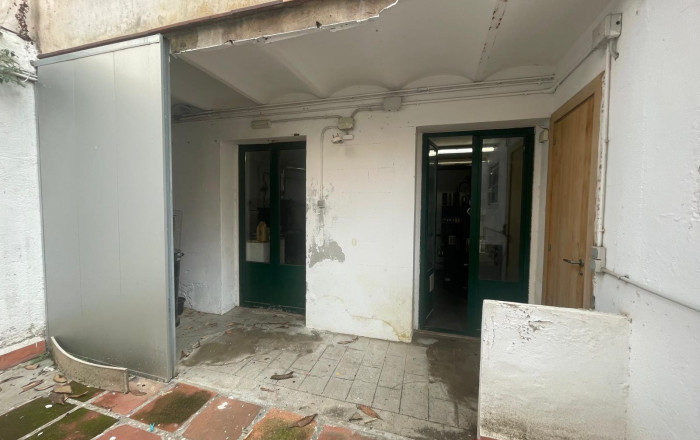 Traspaso - Obradores y/o Panaderias -
Barcelona - Sant Antoni