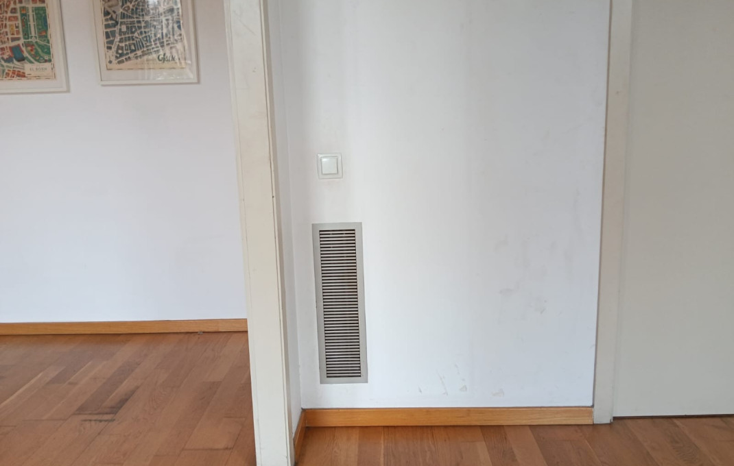 Revente - Piso -
Barcelona - Eixample