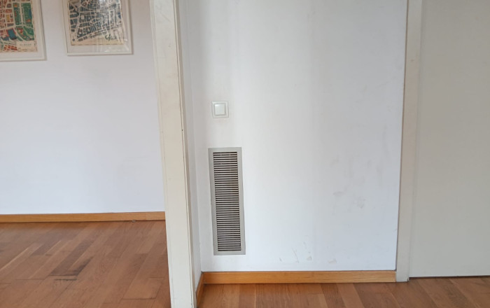 Revente - Piso -
Barcelona - Eixample