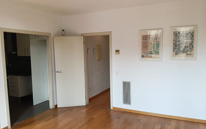 Revente - Piso -
Barcelona - Eixample