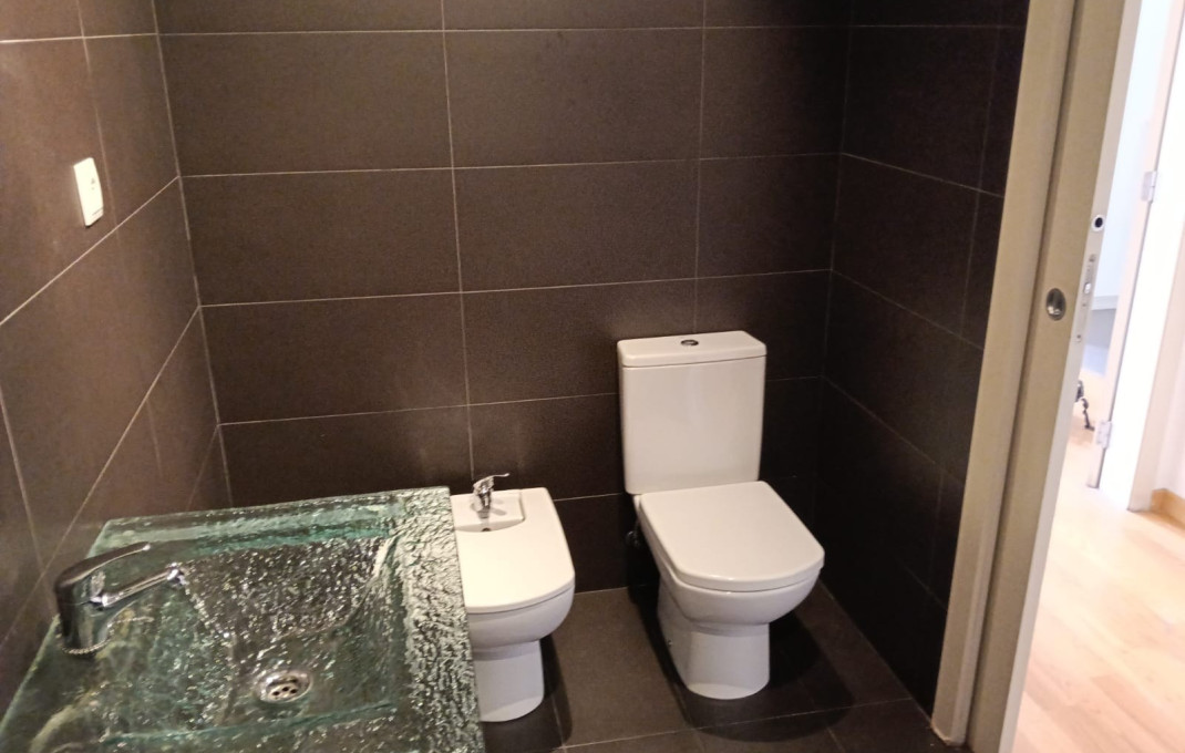 Revente - Piso -
Barcelona - Eixample