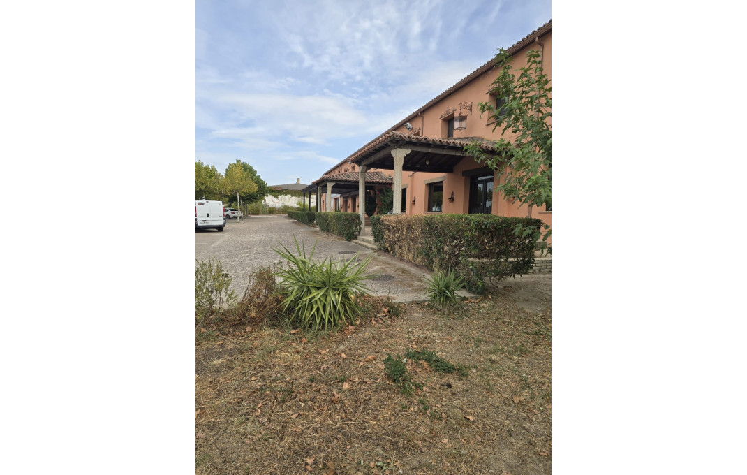 Sale - Hoteles -
Toledo - Lagartera