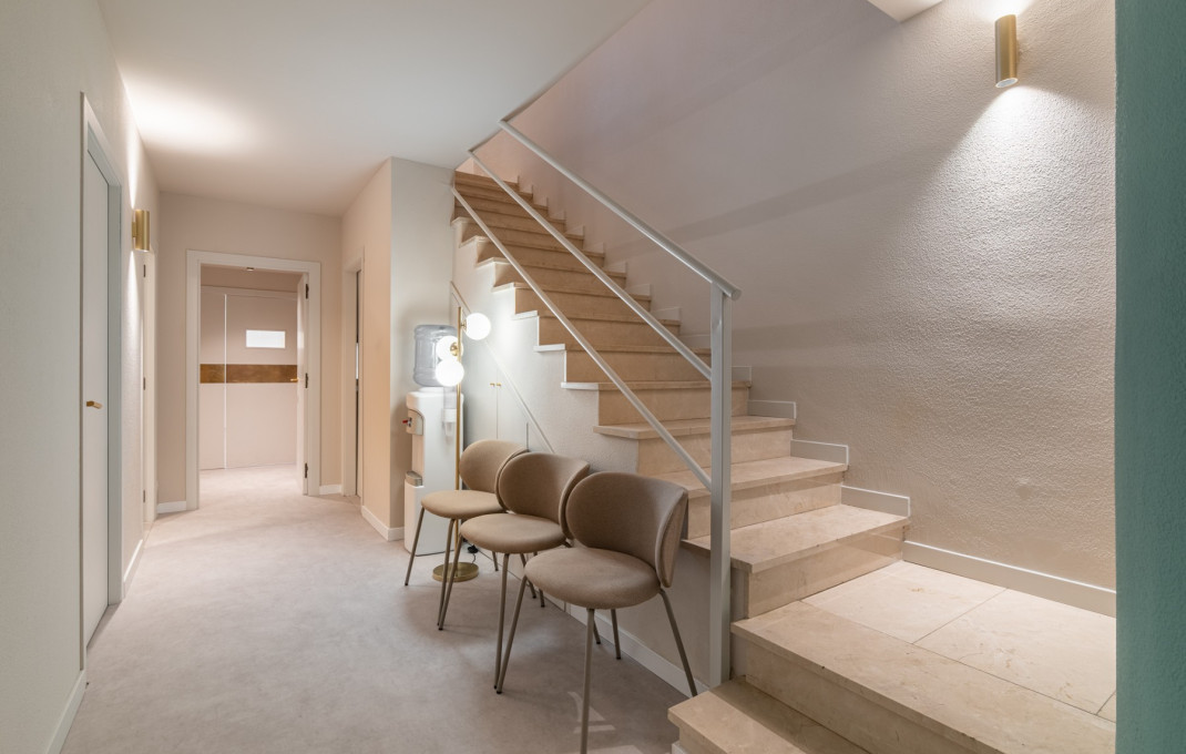 Venta en rentabilidad - Clinica -
Barcelona - Les corts