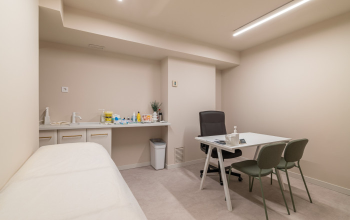 Venta en rentabilidad - Clinica -
Barcelona - Les corts