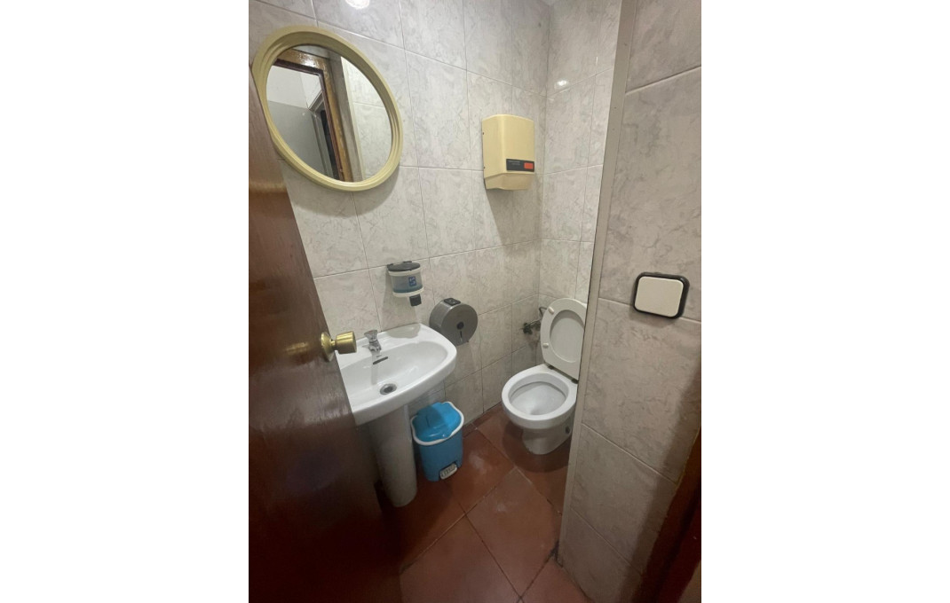 Alquiler - Licencia C2 -
Barcelona - Santa Coloma De Gramanet