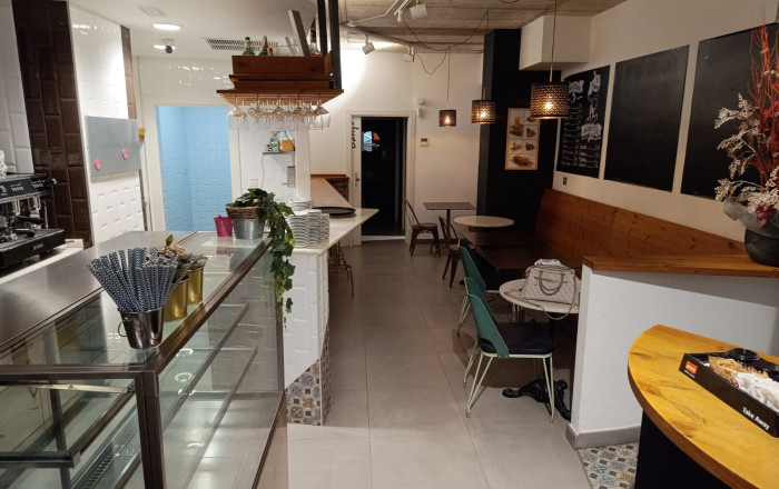 Traspaso - Obradores y/o Panaderias -
Barcelona - Les corts