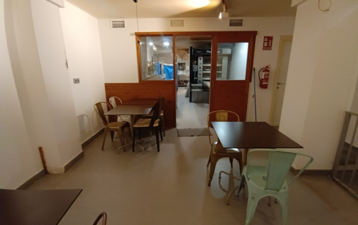 Traspaso - Obradores y/o Panaderias -
Barcelona - Les corts