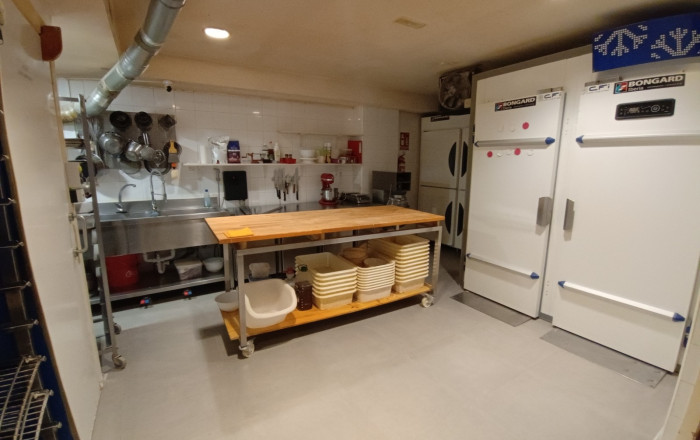 Traspaso - Obradores y/o Panaderias -
Barcelona - Les corts