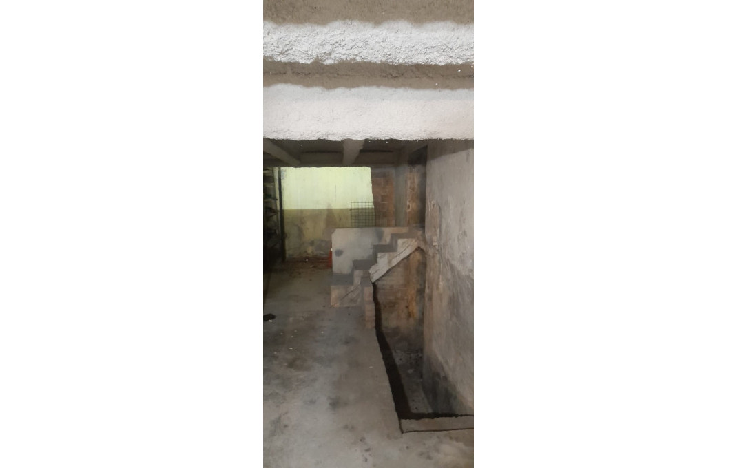 Transfert - atelier mécanique -
Barcelona - Eixample Derecho