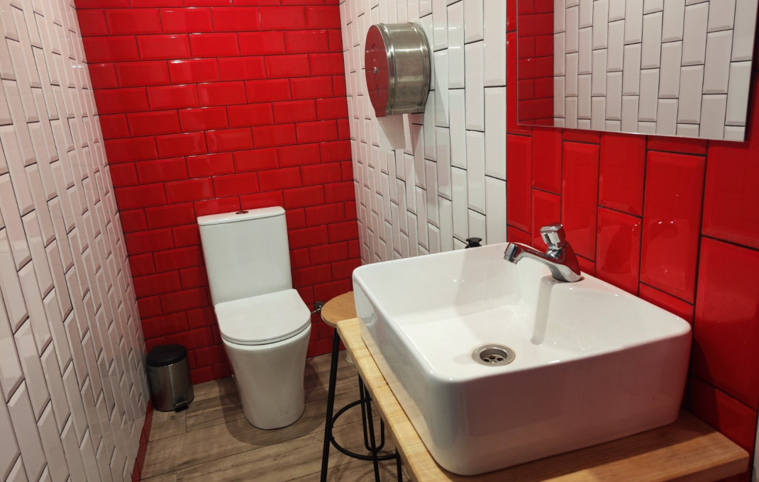 Traspaso - Bar Restaurante -
Barcelona - Gràcia