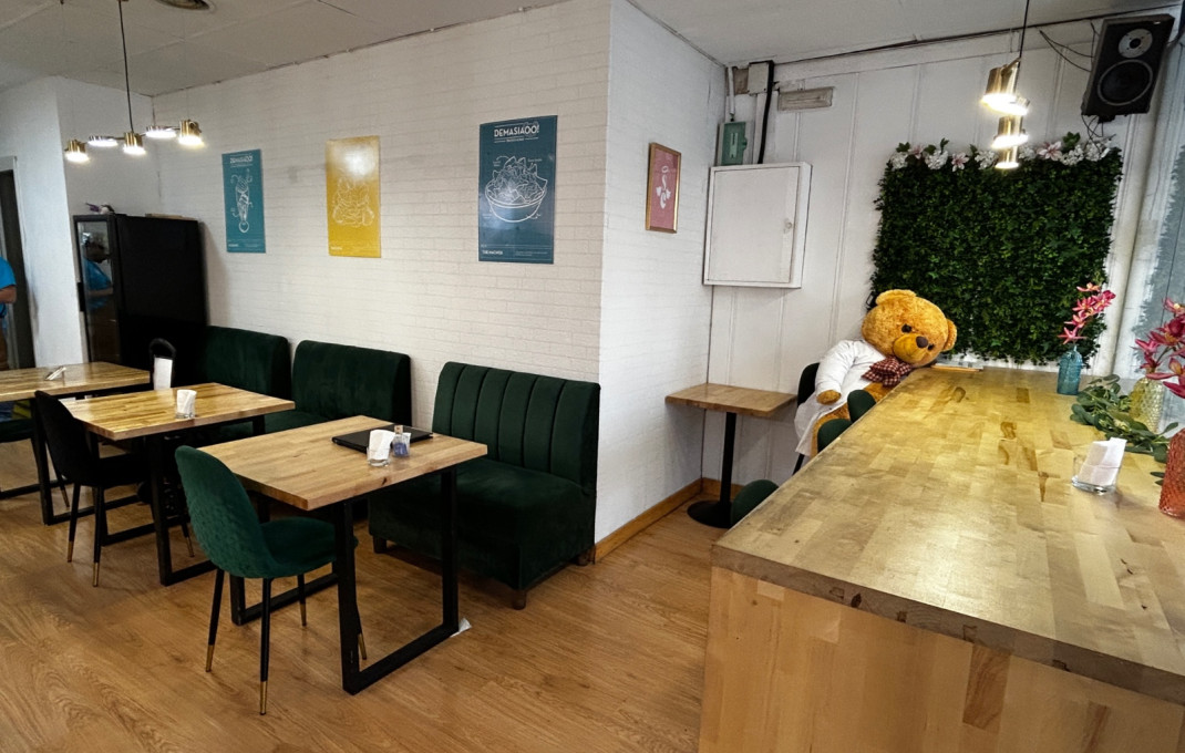 Traspaso - Obradores y/o Panaderias -
Barcelona - Sant Andreu