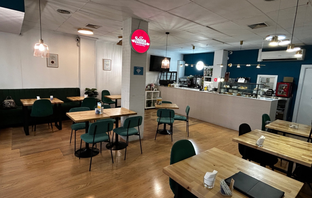 Traspaso - Obradores y/o Panaderias -
Barcelona - Sant Andreu