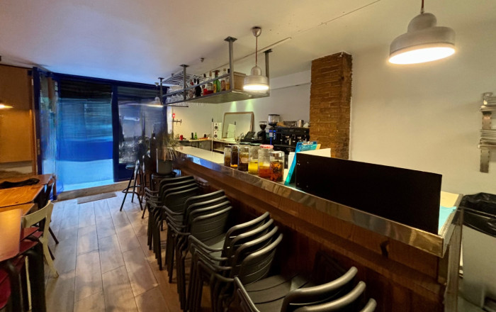 Traspaso - Restaurante -
Barcelona - Gràcia