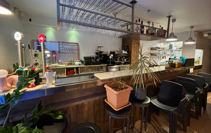 Traspaso - Restaurante -
Barcelona - Gràcia