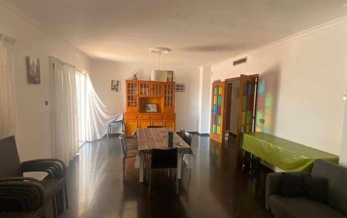 Alquiler - Casa -
Blanes